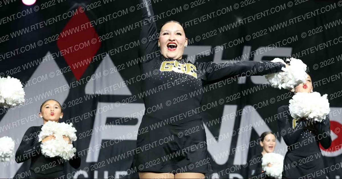 GOLDEN STATE ELITE YOUTH POM IN THE DARK · The Pinnacle