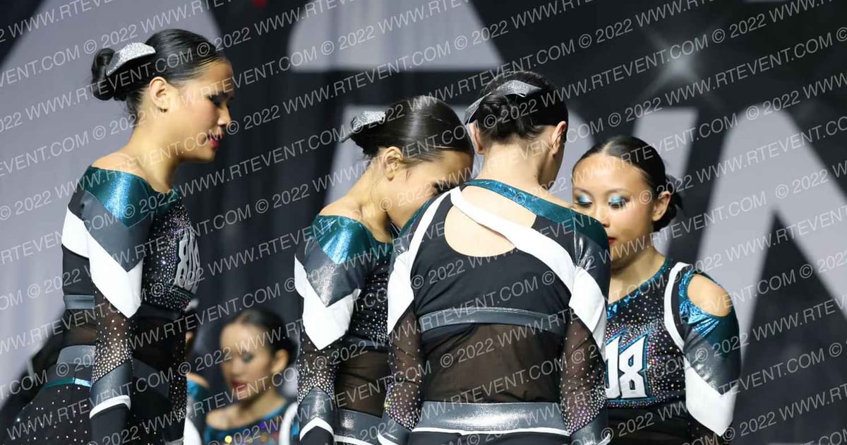 HAMMERHEADS 808SHARKS · The Pinnacle
