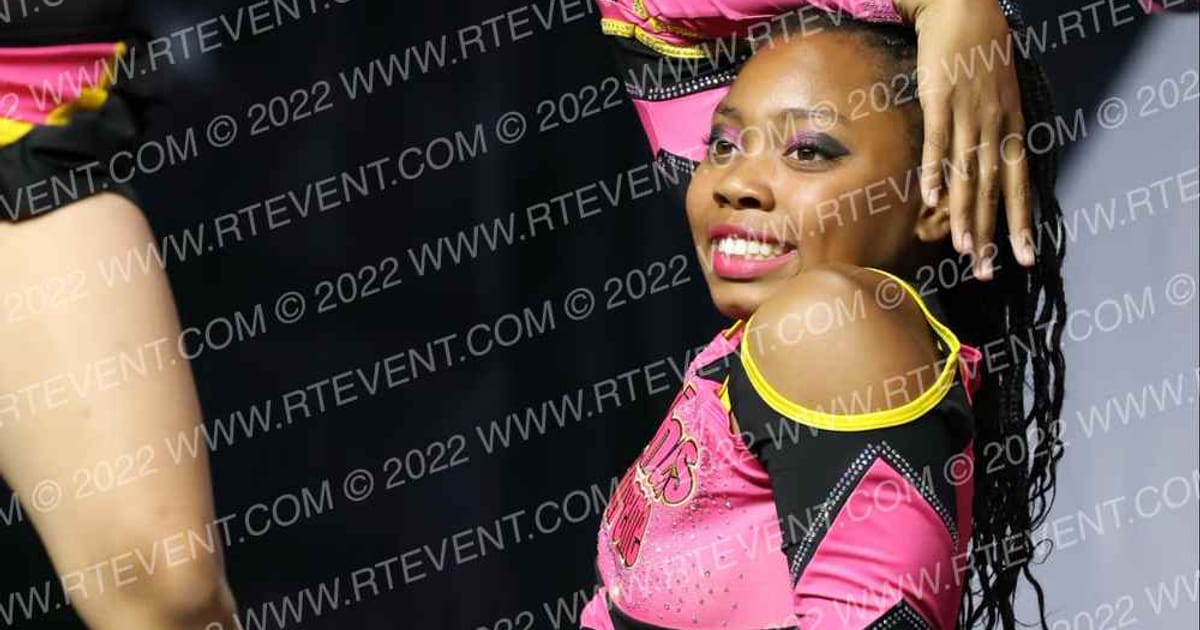 DIAMONDS XTREME PINK ASSASSINS · The Pinnacle