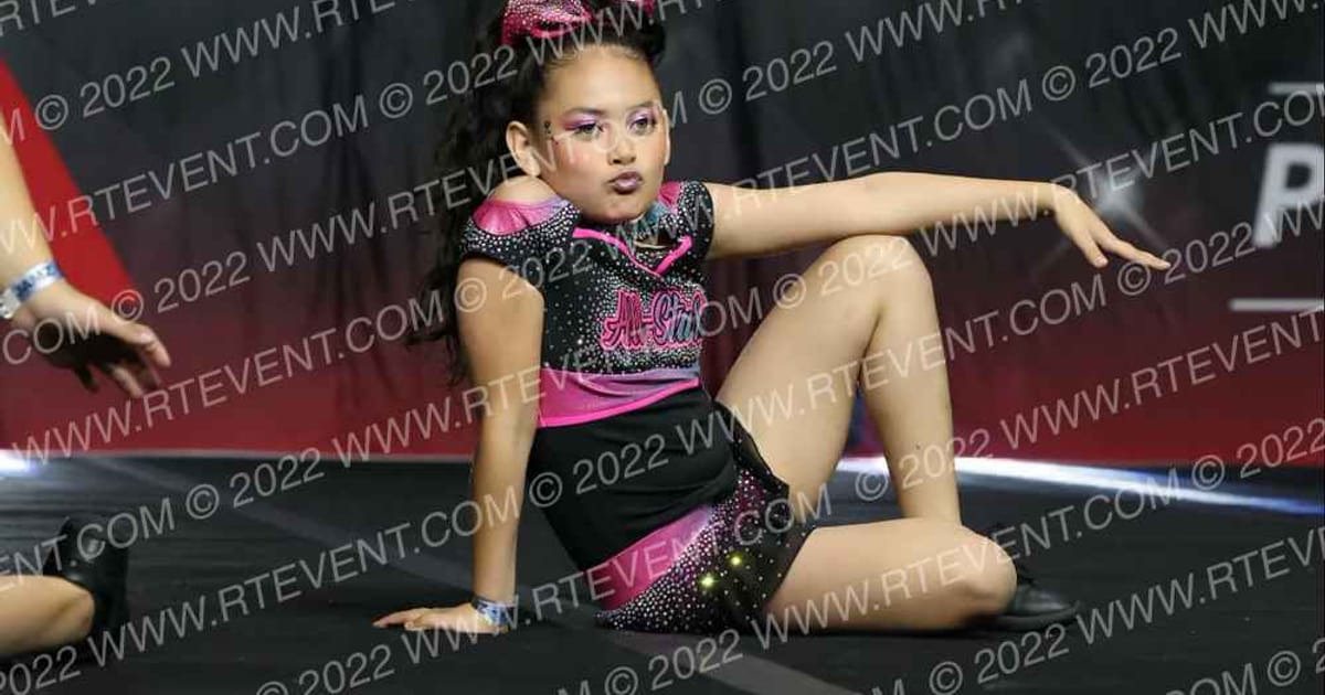 ALL STARZ ACADEMY  MINI MOONZ · The Pinnacle