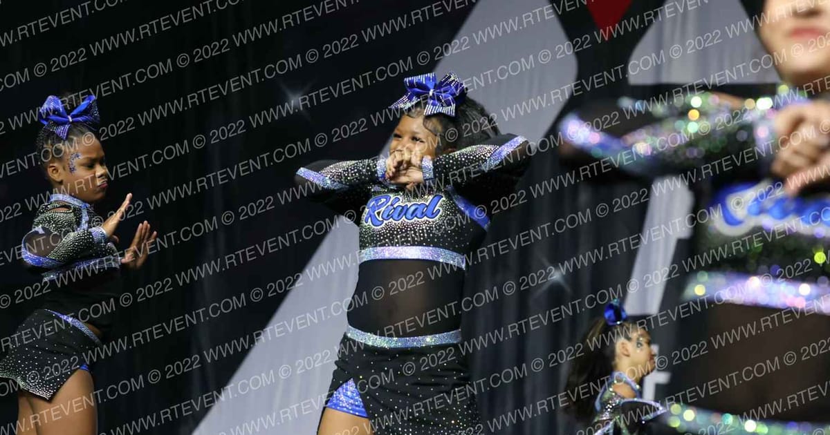 RIVAL EXTREME LADY SAPPHIRE · The Pinnacle