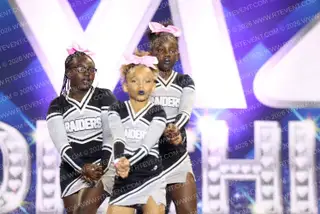NOVICE RAIDERS CHEER