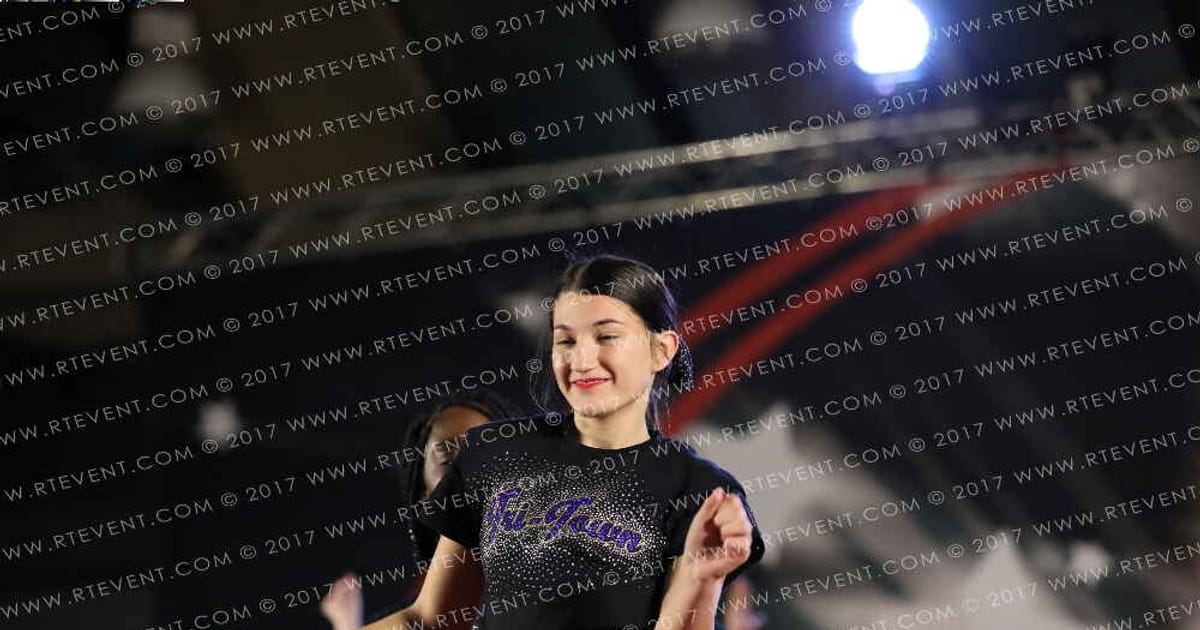 Tri-Town Competitive Cheerleading Black Ice · Encore Baltimore Showdown DIDII
