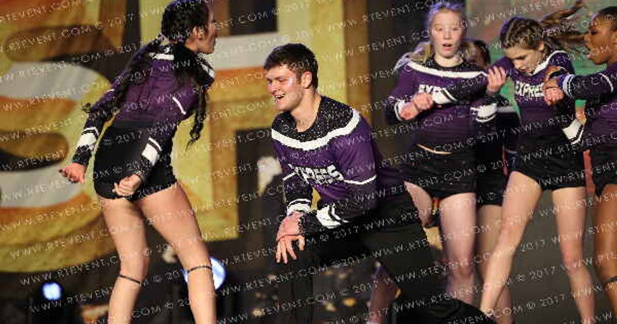 Express Cheer Dallas Fantastic 4.2 · Gold Rush Vegas