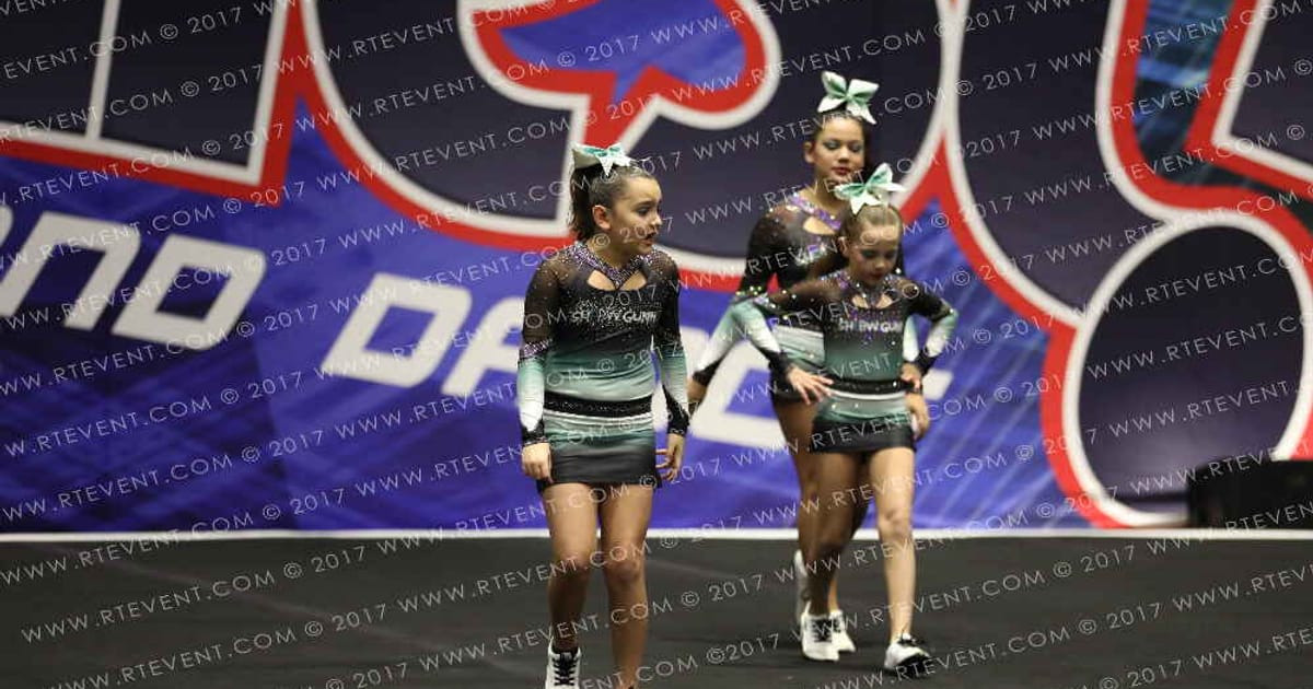 Amy's Athletics Show Gunn Cheer Sharp Shooters · San Antonio Classic