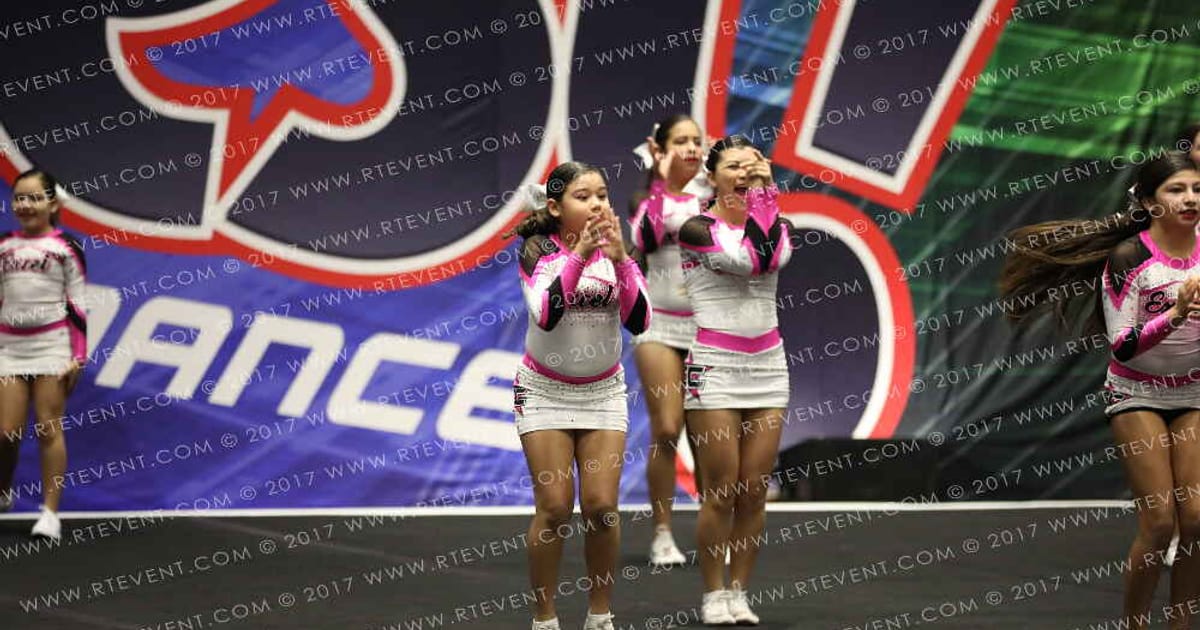 Excel Cheer Lady Lynx · San Antonio Classic