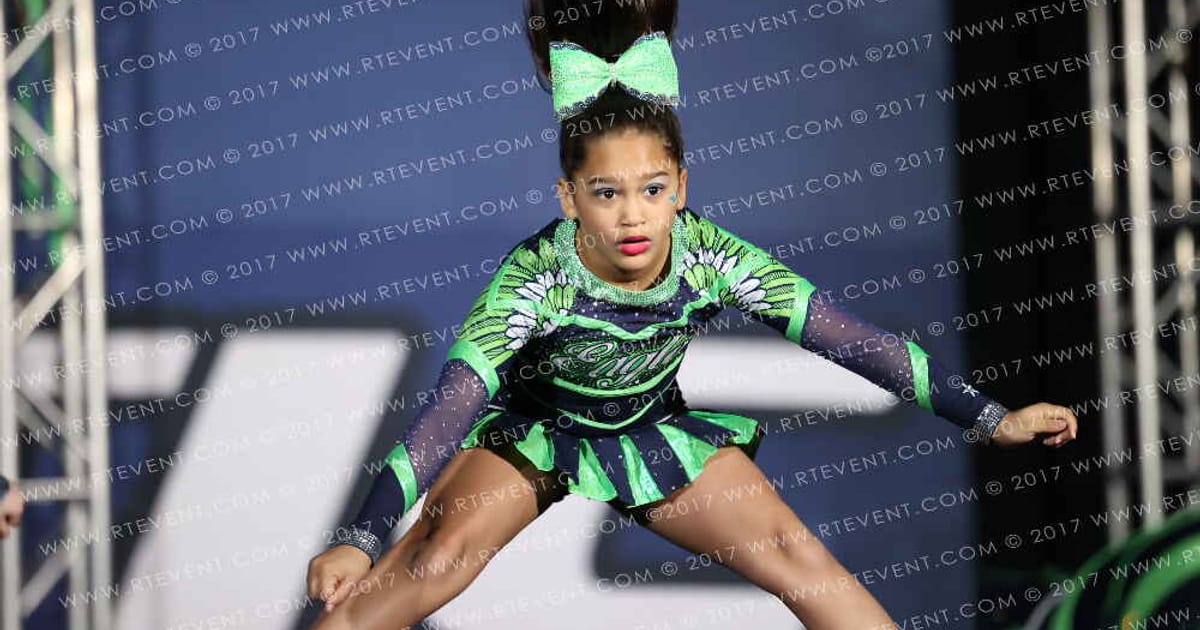 Eagle Elite Cheerleading Feathers · Athletic Kansas City Nationals