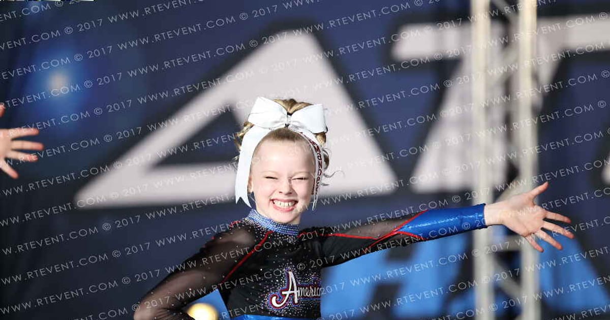American Cheer Elite Commanders · Athletic Kansas City Nationals