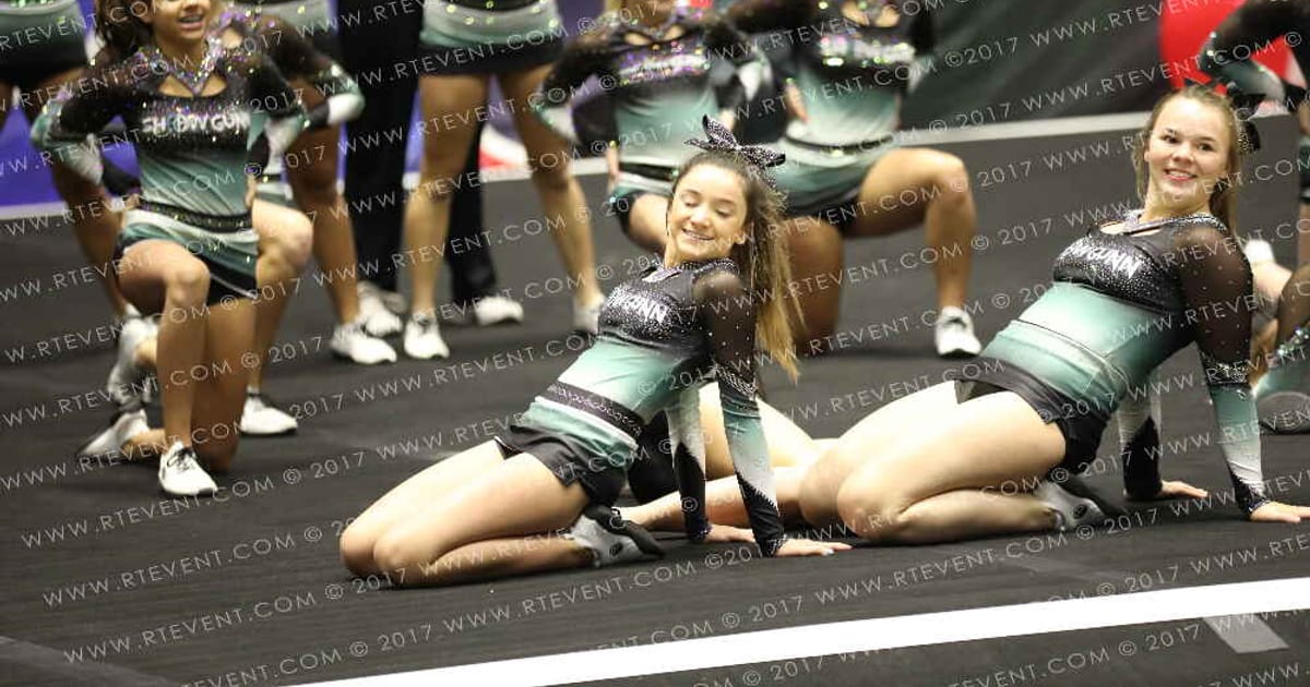 Amy's Athletics Show Gunn Cheer Top Gunn · San Antonio Classic