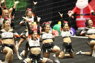 Taos Xtreme All Stars Shine
