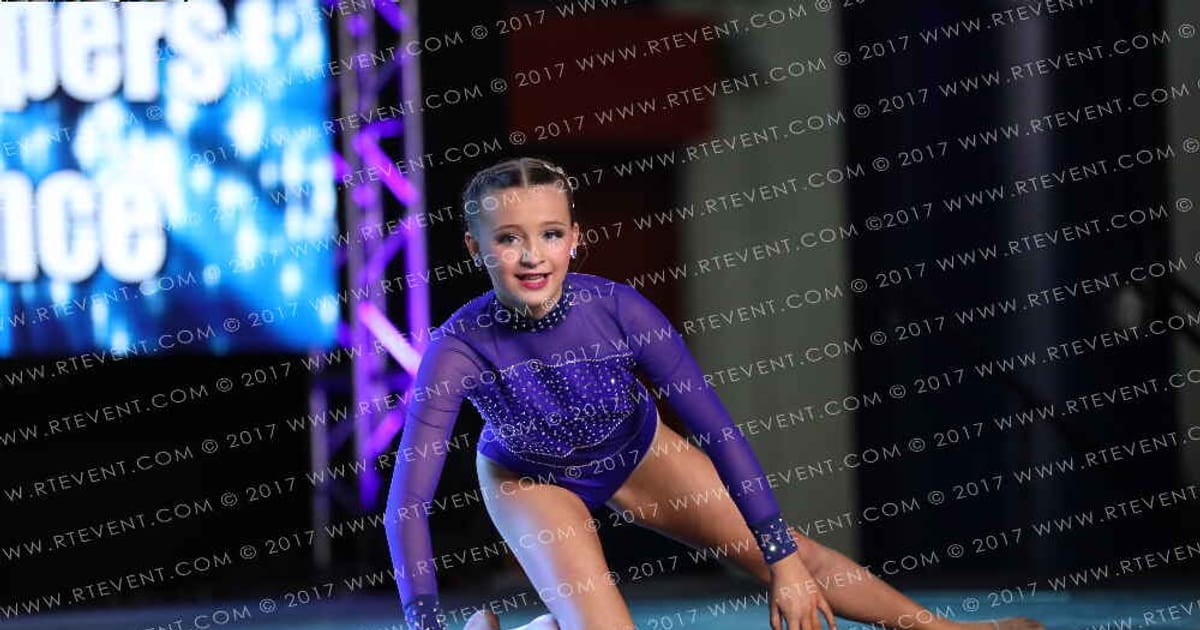 Star Steppers Dance Charli Esser & Ellery Weinman · Groove Solos