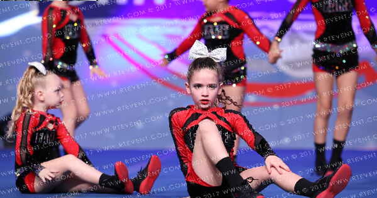 FAME Valley Glitter Girls · The Grand National Championship