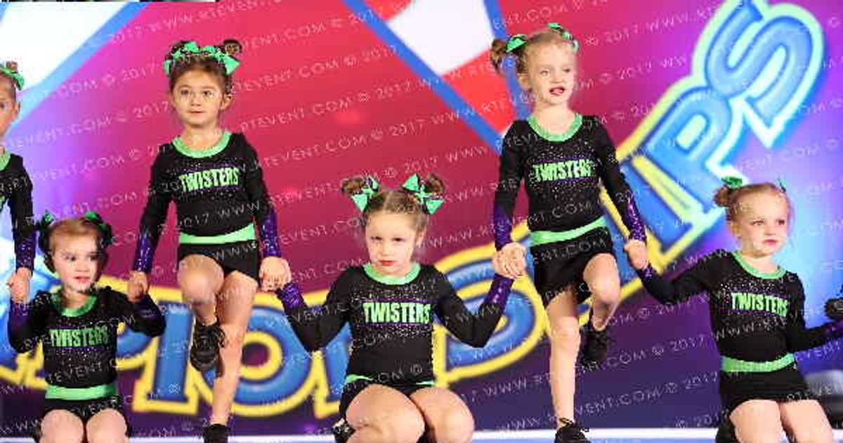 Knoxville Twisters Microburts · The American Royale Sevierville Nationals DIDII Option A CORRECT