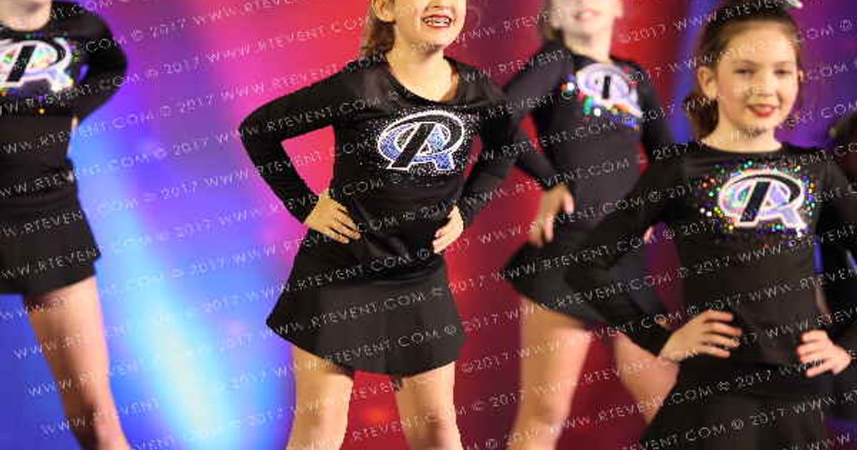 Premier Athletics - Knoxville West Glitter Sharks · The American Royale Sevierville Nationals DIDII Option A CORRECT