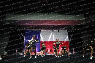 Shining Stars Cheer Diamonds