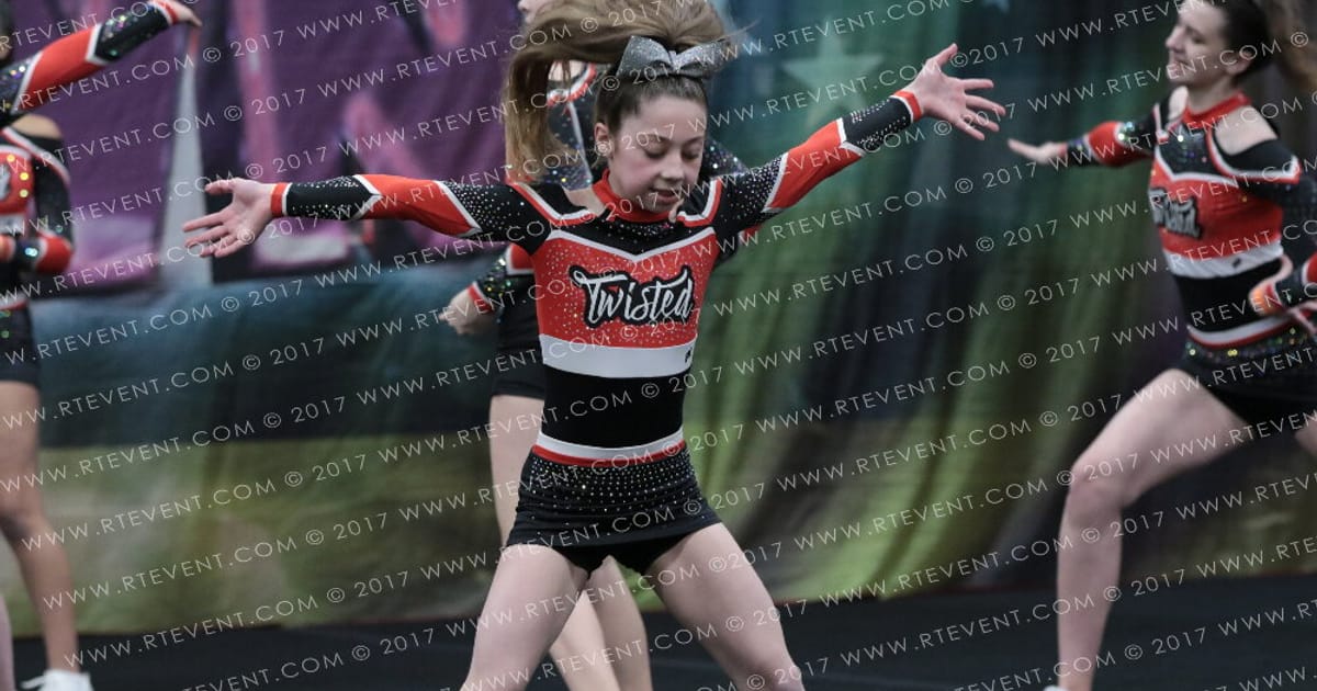 Twisted Cheer and Dance Rebellion · Spotlight Showdown