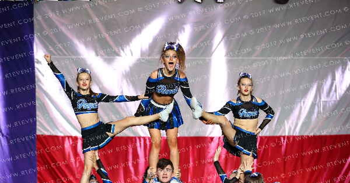 Texas Royals Cheer Senior Sapphire · ACP Texas State Showdown Galveston