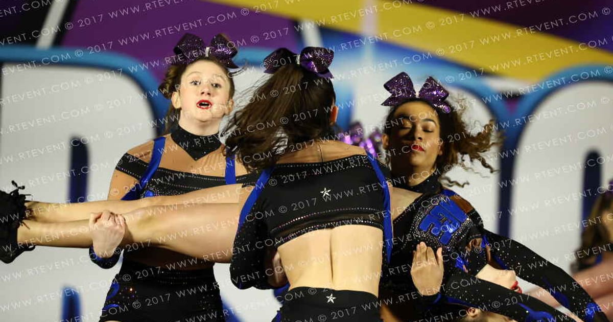 Midwest Cheer Elite-Columbus Chic · CHEERSPORT Cincinnati Classic