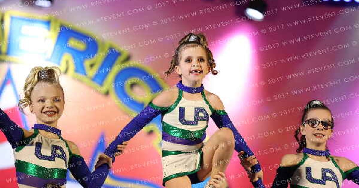 Universal Athletics Solar Flares · The American Royale Sevierville Nationals DIDII Option A CORRECT