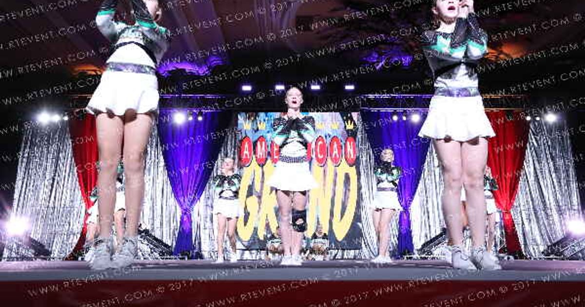 Raglan Coast Cheer Sapphire · The American Grand Las Vegas Grand Nationals DIDII
