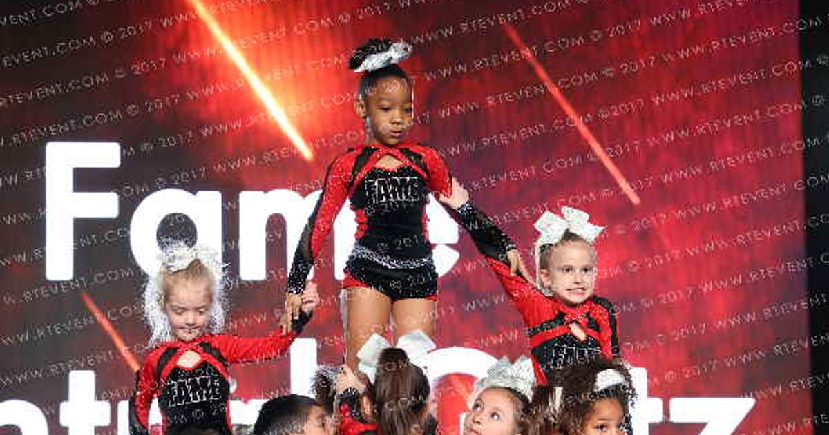 Fame Central Glitz · The Grand National Championship