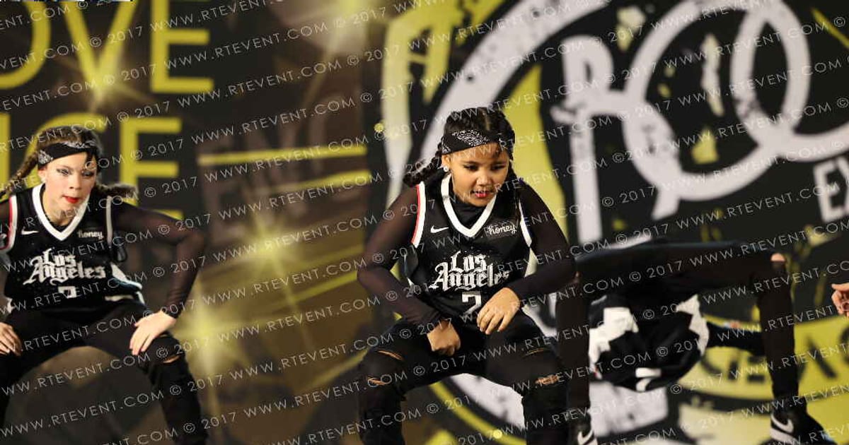 Premier Athletics - Northern Kentucky Outlaws · GROOVE Pigeon Forge Dance Nationals