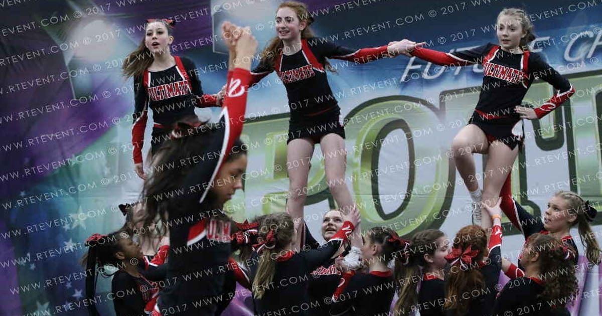 Ultimate Cheer Carte Rouge · Spotlight Showdown