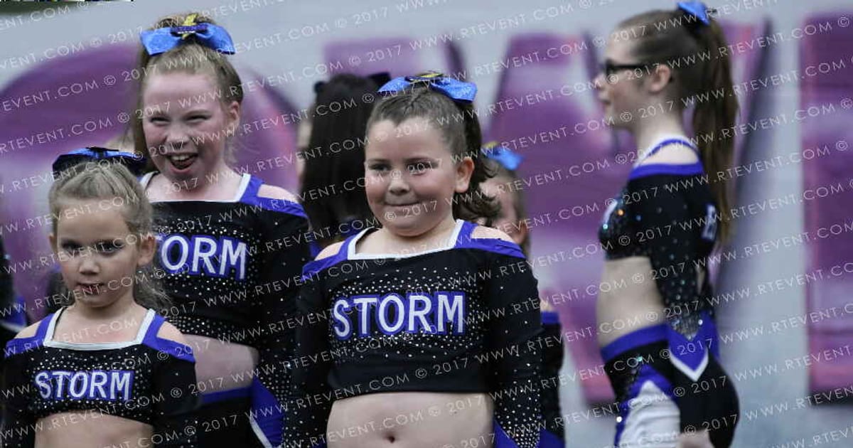 Storm Elite LIGHTNING · Spotlight Showdown