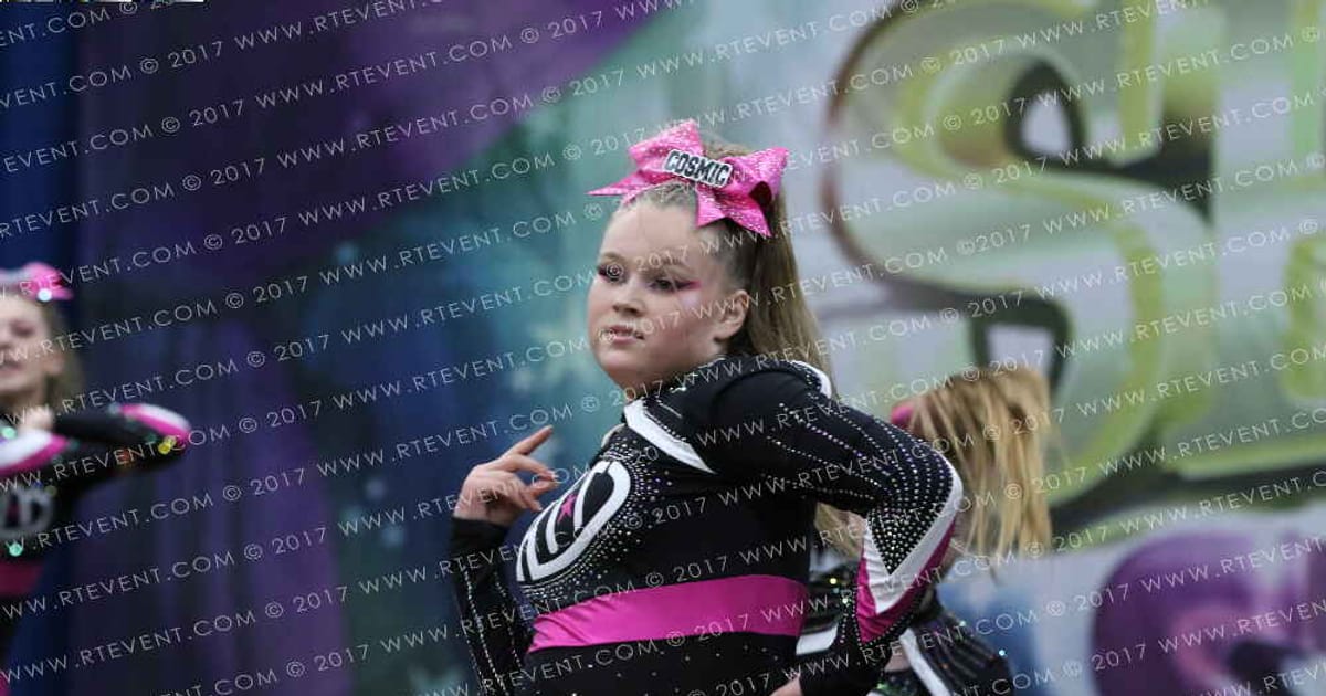 RTT Cosmic · Spotlight Showdown