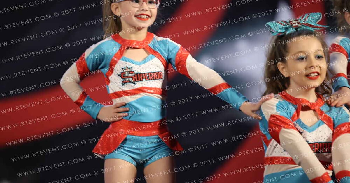 Superior Athletics Mini Sparkle · Encore Pittsburgh Showdown DIDII