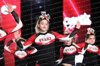 Laurel Youth Cheer Starz Seniors