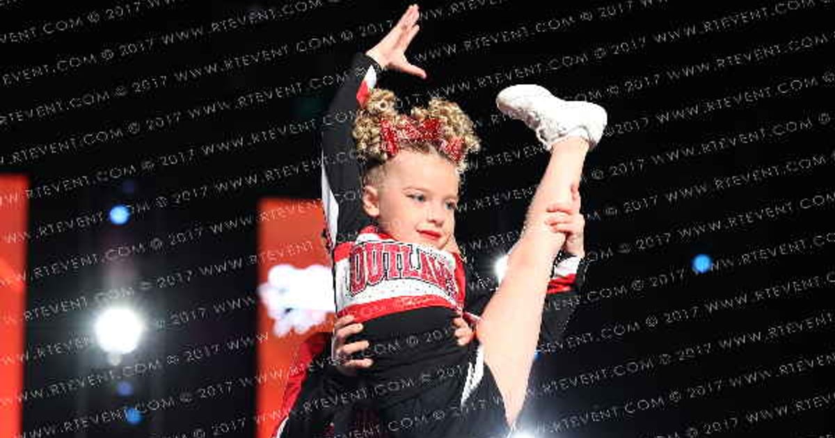 Gloucester Outlaws Sassy Soldiers · The Grand National Championship