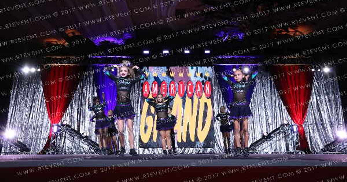 Vegas Cheer Company Ultraviolet · The American Grand Las Vegas Grand Nationals DIDII