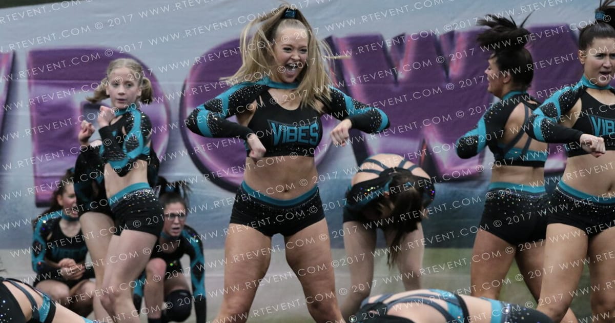 Vibes Cheerleading REVENGE · Spotlight Showdown