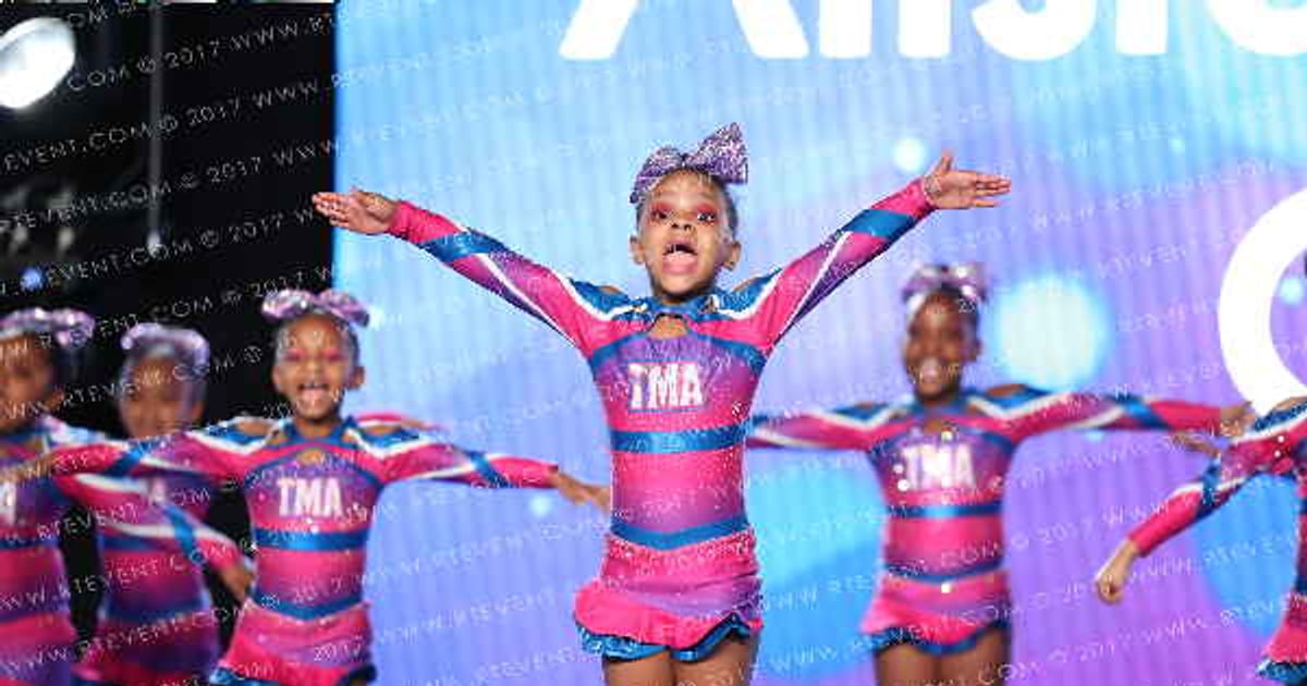 Taylor Made Allstars Glam Girls · The Grand National Championship