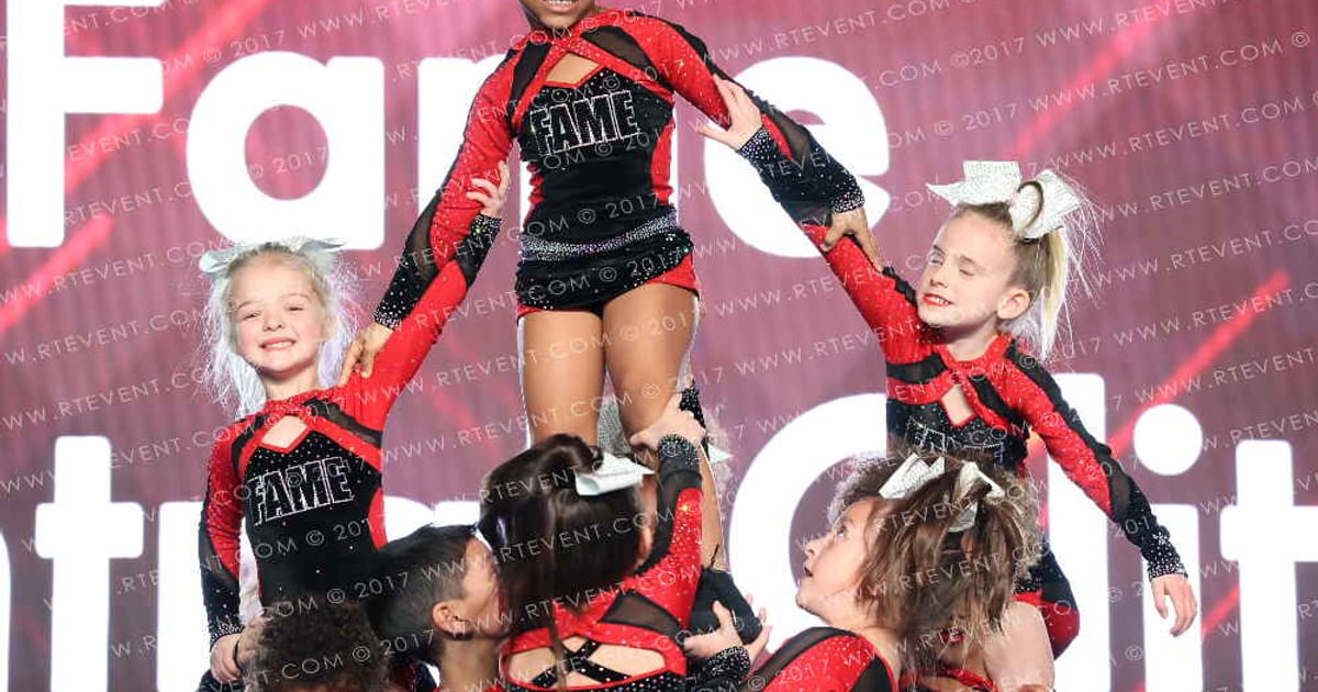Fame Central Glitz · The Grand National Championship