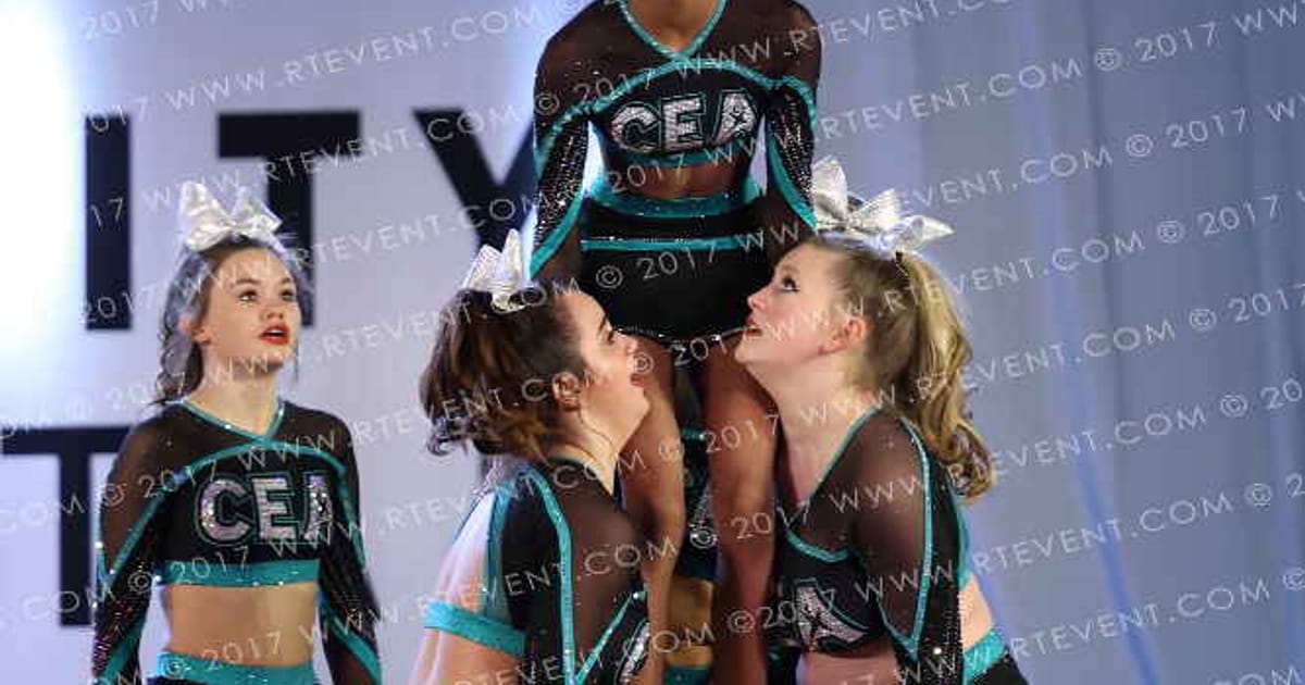 Cheer Extreme - Richmond White Diamonds · Encore Richmond Showdown DIDII