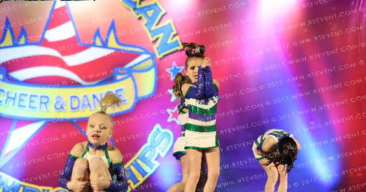 Universal Athletics Solar Flares · The American Royale Sevierville Nationals DIDII Option A CORRECT