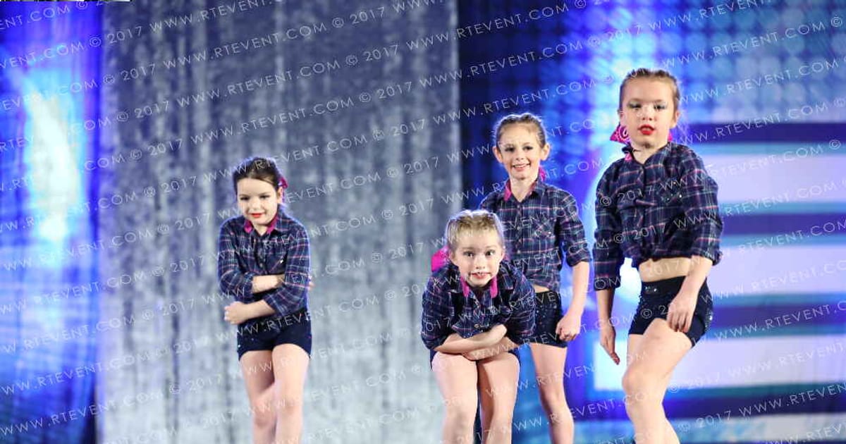 Cape Cod Cheer Academy MIni Makos · SF Nationals Rhode Island