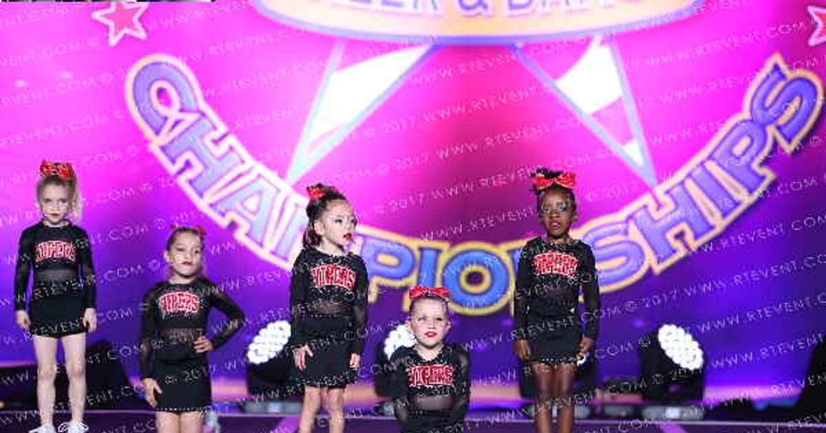 Stars Vipers Katy Gummy Snakes · American Spectacular Houston Nationals