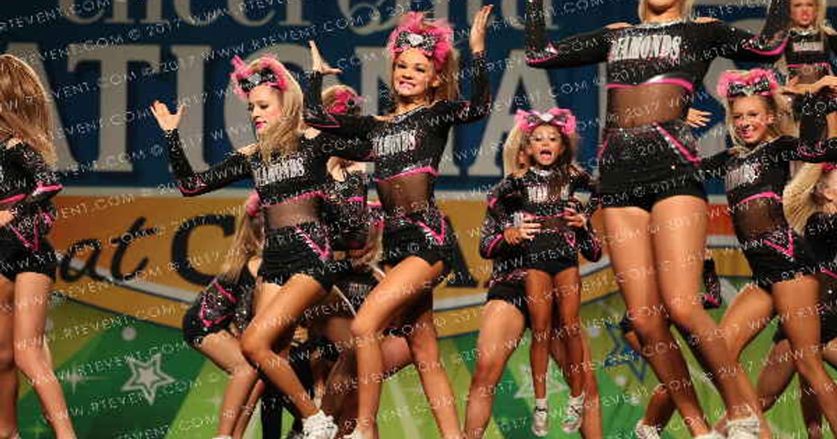 Diamonds All Stars Sassycats · CanAm