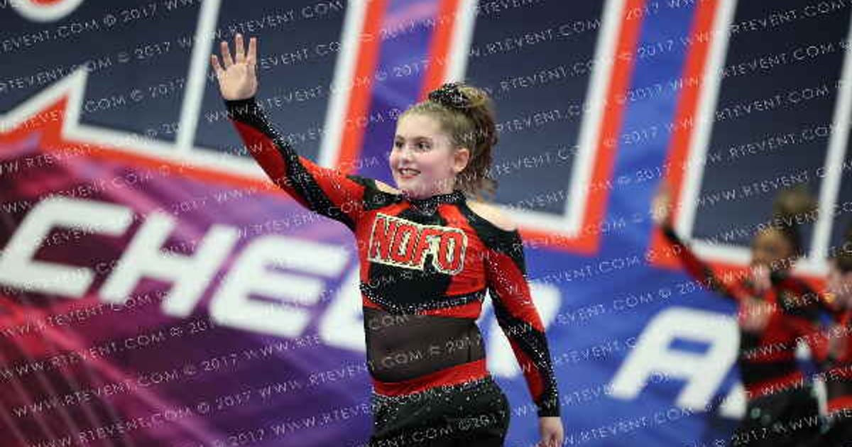 North Fork Cheer Ruby · JAMfest Brentwood Classic