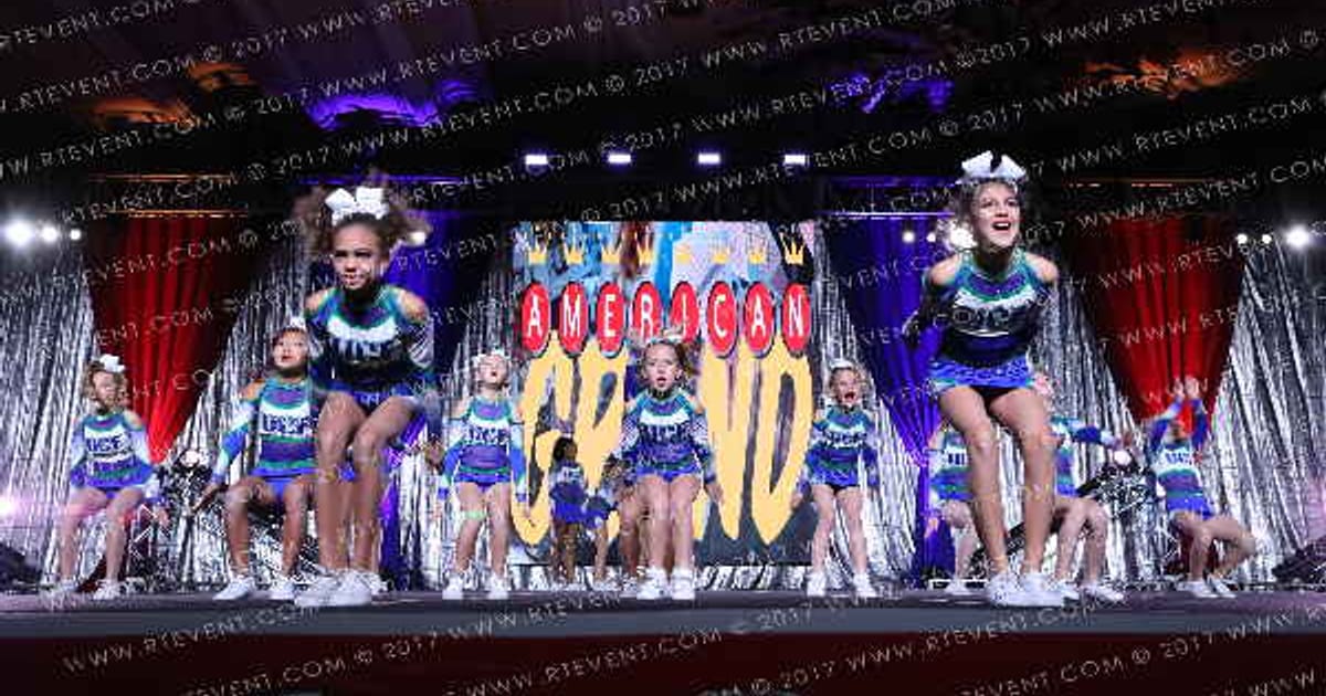 University Cheer Force Flash · The American Grand Las Vegas Grand Nationals DIDII