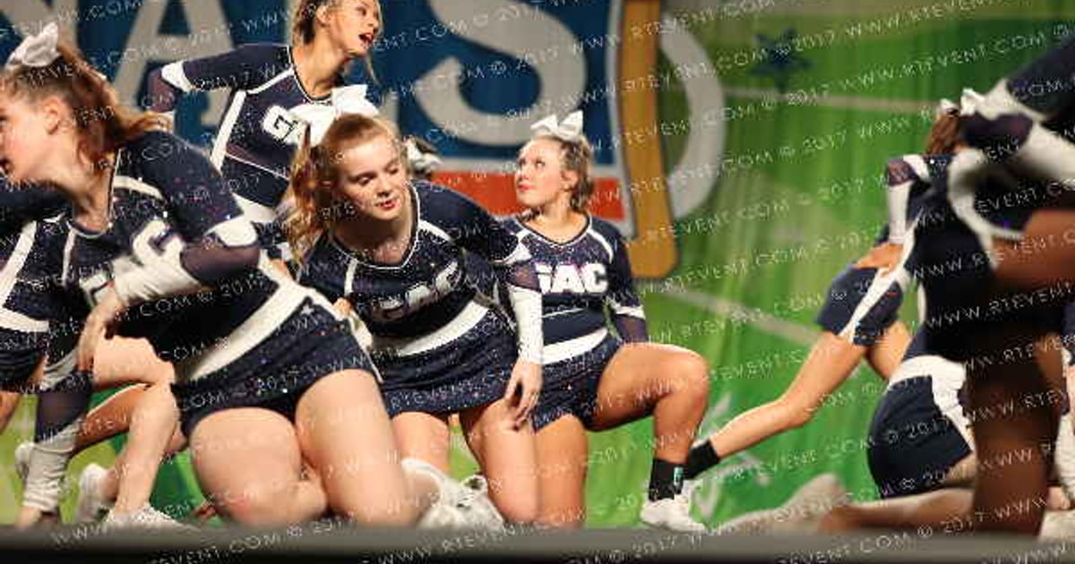 Greensboro All Star Cheerleading Platinum · CanAm