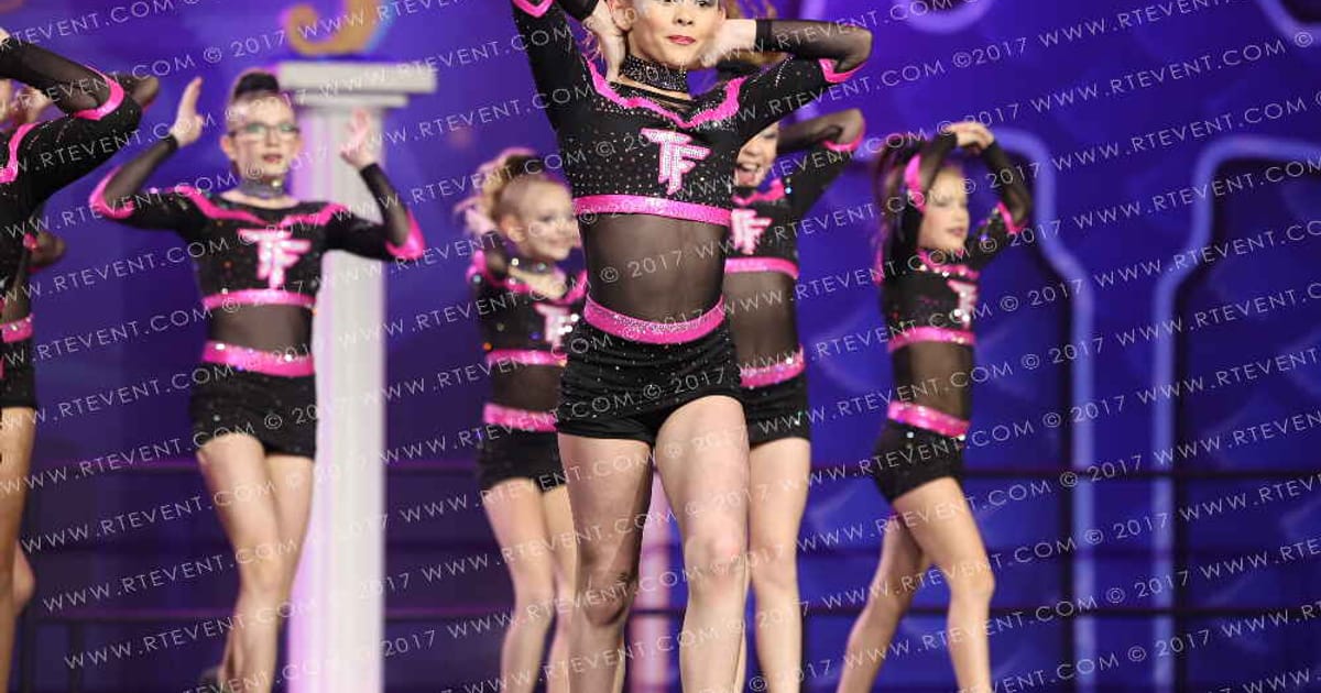 Titanium Force Cheer Diamond Girls · ASC Return to Atlantis Schaumburg Showdown