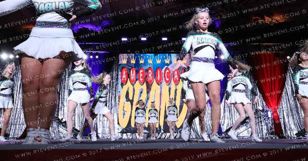 Raglan Coast Cheer Platinum · The American Grand Las Vegas Grand Nationals DIDII