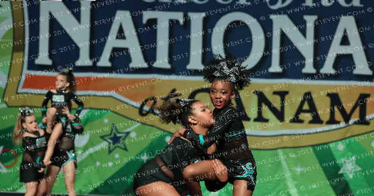 Cheer Extreme Myrtle Beach Crystal Cats · CanAm
