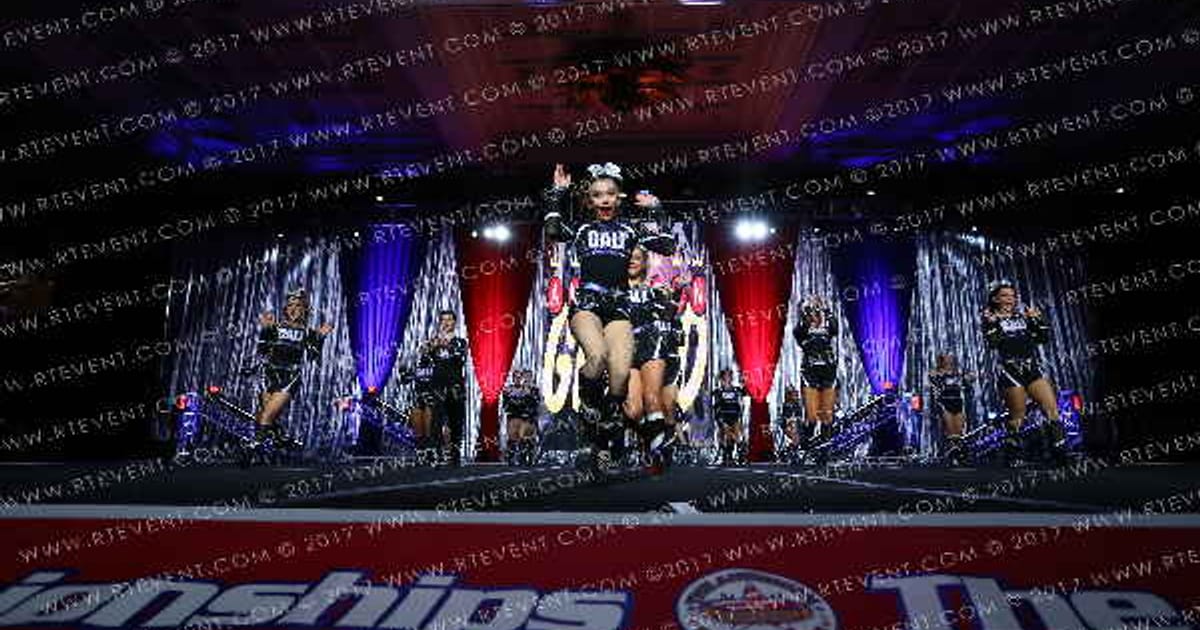 The California All Stars - Las Vegas Thunderbirds · The American Grand Las Vegas Grand Nationals DIDII