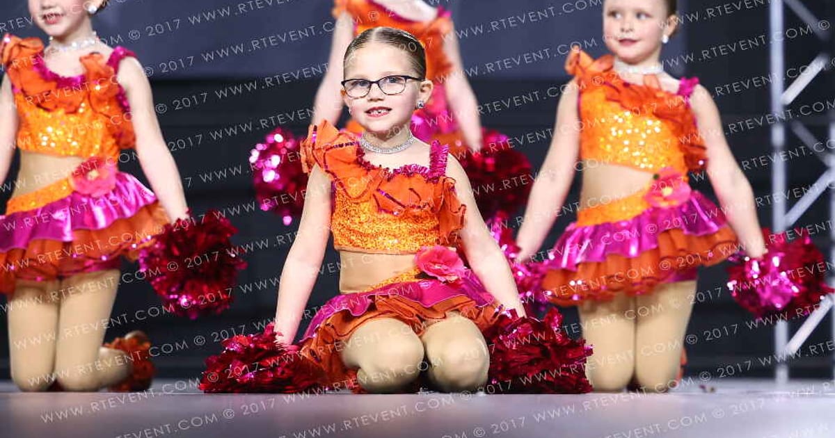 Foursis Dance Academy Foursis Dazzler Tiny Novice-Pom · Dance Grand Nationals