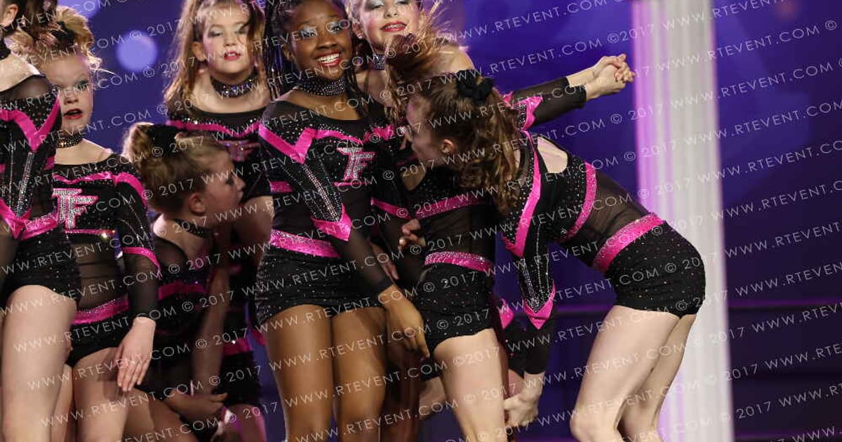 Titanium Force Cheer Diamond Girls · ASC Return to Atlantis Schaumburg Showdown
